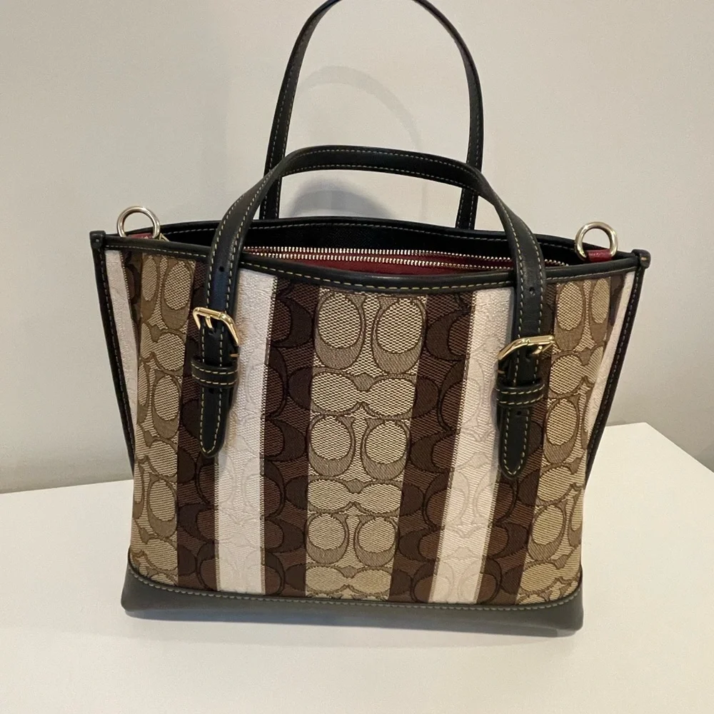 Coach Mollie Tote 25 and Wristlet in Signature Jacquard with Stripes - Picture 4 of 13